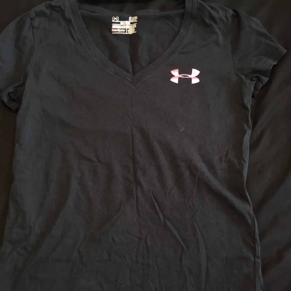 Under armour pink shirt